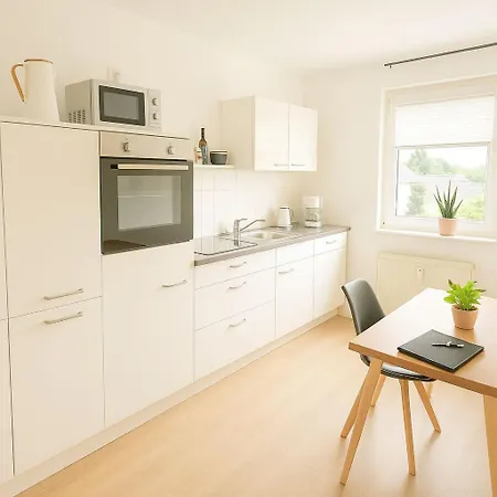 アパート Charmantes Mit Stellplatz Wlan Netflix Naehe Bahnhof *